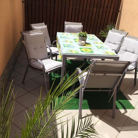Apartman Slunecnice S Terasou Ceske Budejovice Bagian luar foto
